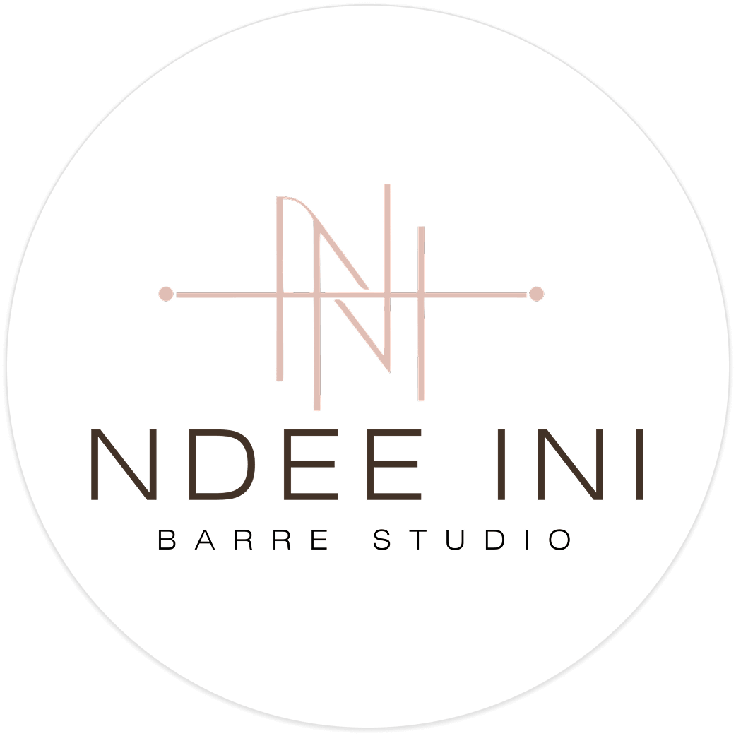 LOGO NDEE INI BARRE STUDIO