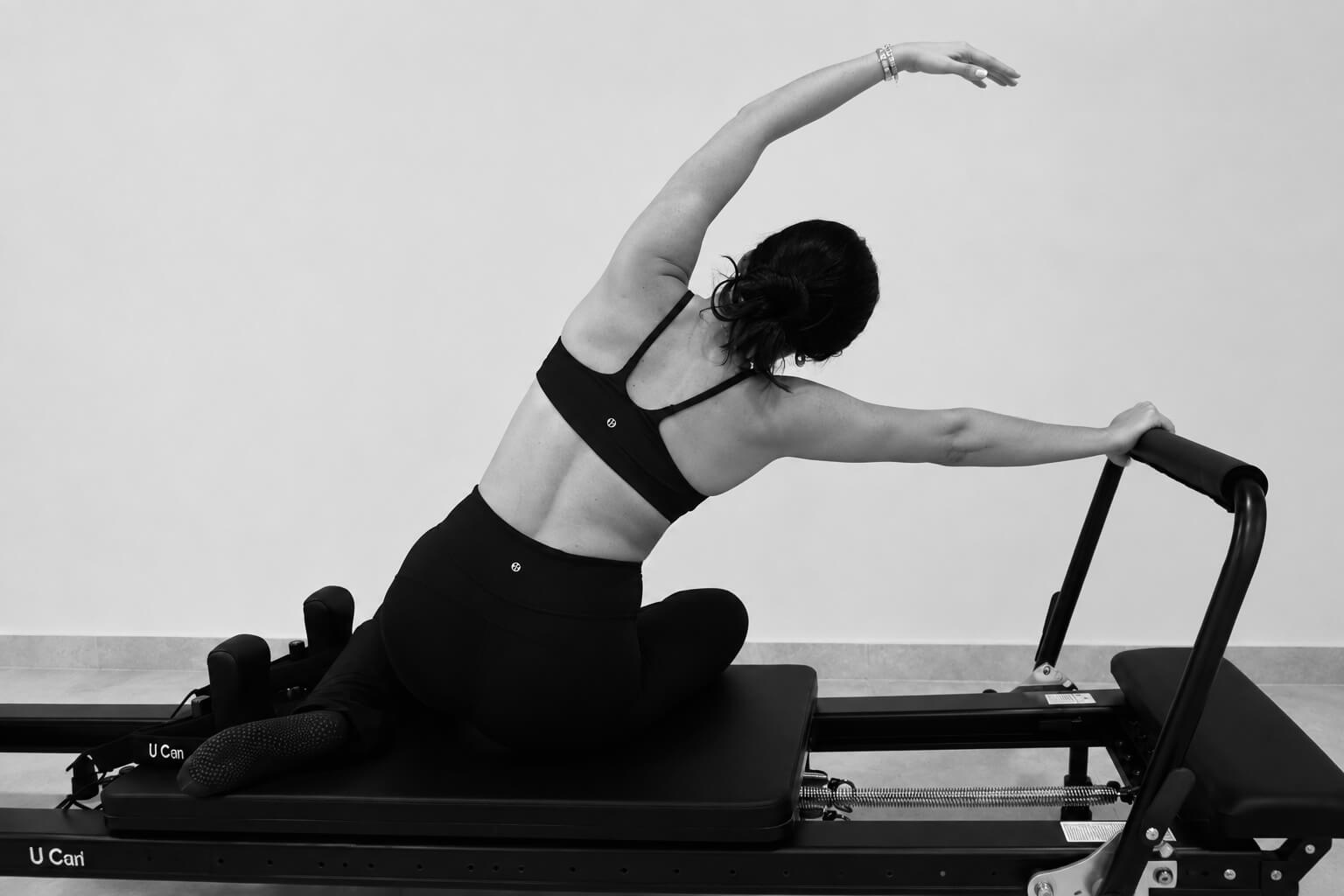 clase de reformer restore en xana pilates reformer